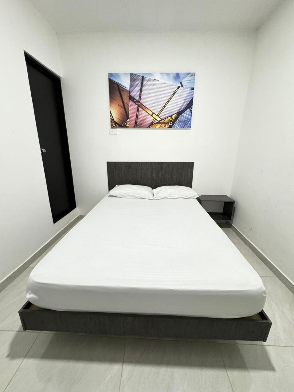 Hotel Le Quint Cucuta Exterior photo